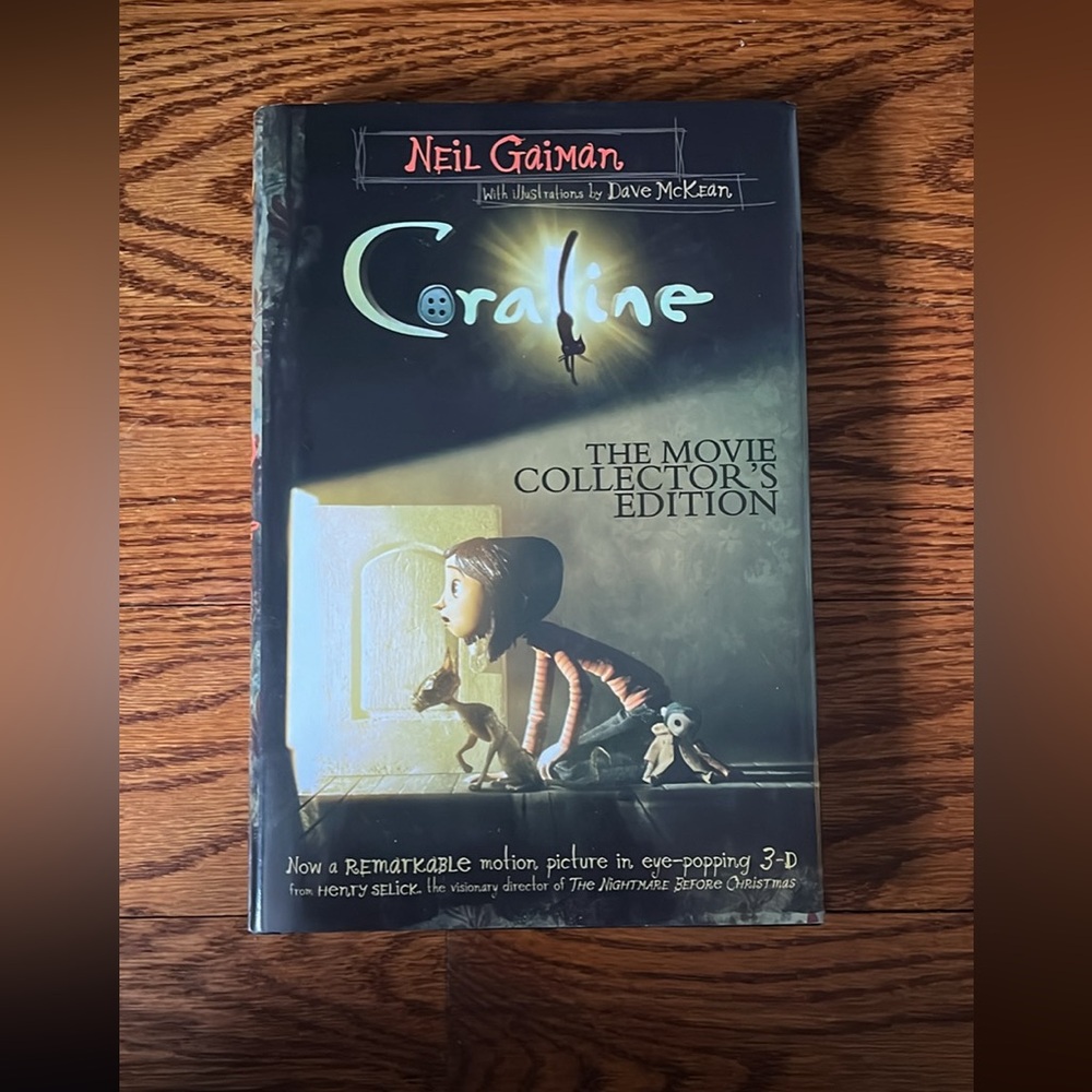 Coraline Movie Collector's Edition Book